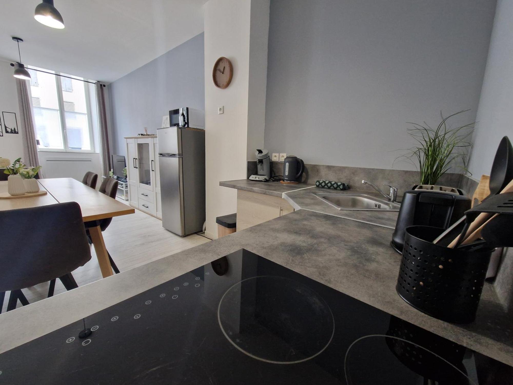 Les Appartements De Lucie อูซ์-บอนส์ ภายนอก รูปภาพ
